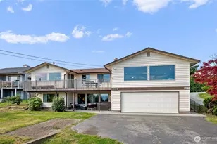 1462 SE Camano Dr, Camano Island, WA 98282 - Photo 4