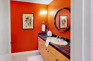 18516 Sound View Pl, Edmonds, WA 98020 - Photo 16