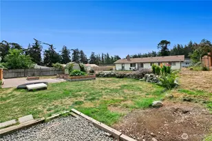 131 NW Clipper Dr, Oak Harbor, WA 98277 - Photo 28