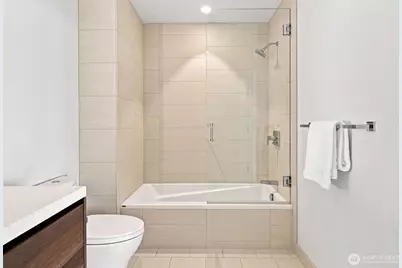 188 Bellevue Way NE #1906, Bellevue, WA 98004 - Photo 14