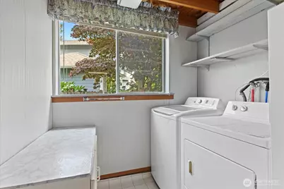 20704 29th Place W, Lynnwood, WA 98036 - Photo 28