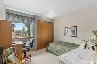 20704 29th Place W, Lynnwood, WA 98036 - Photo 22
