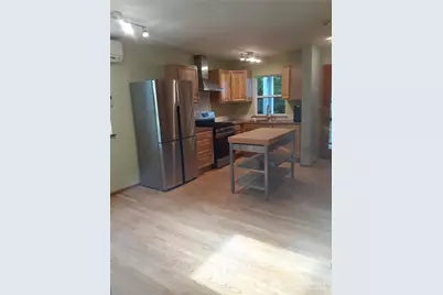 353 Wallace Way NE #8, Bainbridge Island, WA 98110 - Photo 2