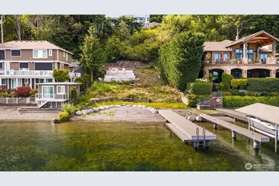 672 W Lake Sammamish Parkway NE, Bellevue, WA 98008 - Photo 8