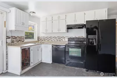 232 Bridgeway, Everett, WA 98201 - Photo 12