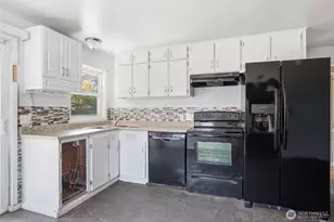 232 Bridgeway, Everett, WA 98201 - Photo 12