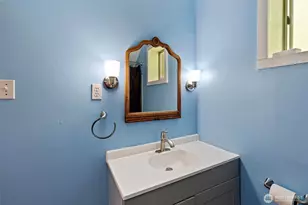 2611 Marine Dr, Bremerton, WA 98312 - Photo 36