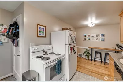 6041 5th Avenue NW, Seattle, WA 98107 - Photo 8