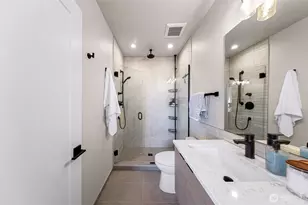 4308 Wallingford Ave N, Seattle, WA 98103 - Photo 28