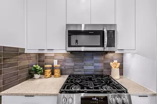 4308 Wallingford Ave N, Seattle, WA 98103 - Photo 12