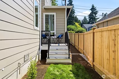 11737 40th Avenue NE #A, Seattle, WA 98125 - Photo 28