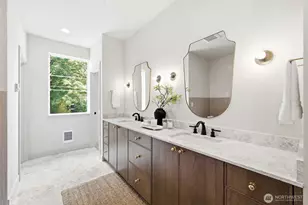 11737 40th Ave NE, Seattle, WA 98125 - Photo 18