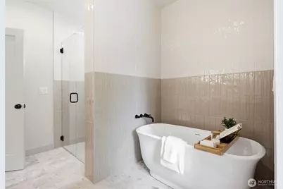 11737 40th Avenue NE #A, Seattle, WA 98125 - Photo 20