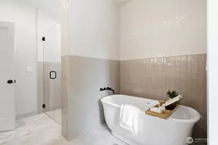 11737 40th Ave NE, Seattle, WA 98125 - Photo 20