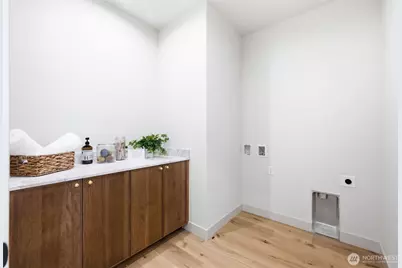 11737 40th Avenue NE #A, Seattle, WA 98125 - Photo 26