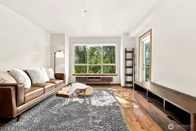 412 11th Avenue #303, Seattle, WA 98122 - Photo 4