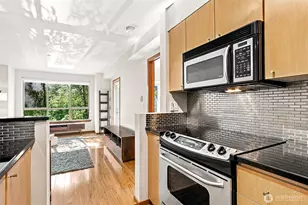 412 11th Ave, Seattle, WA 98122 - Photo 8