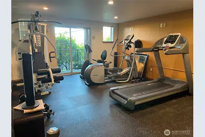 412 11th Avenue #303, Seattle, WA 98122 - Photo 20