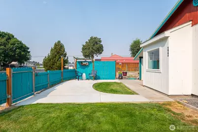322 3rd Avenue SE, Soap Lake, WA 98854 - Photo 40