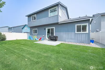 1474 Denny Place, Rock Island, WA 98850 - Photo 4