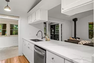 1202 Irving St SW, Tumwater, WA 98512 - Photo 14
