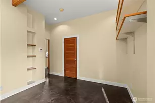 1912 E Union St, Seattle, WA 98122 - Photo 8