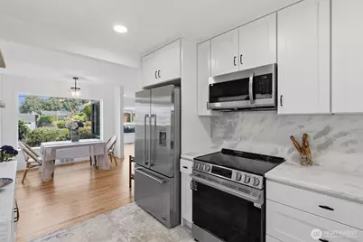 920 Maple Street, Edmonds, WA 98020 - Photo 28