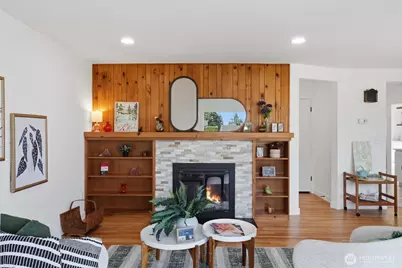 920 Maple Street, Edmonds, WA 98020 - Photo 8