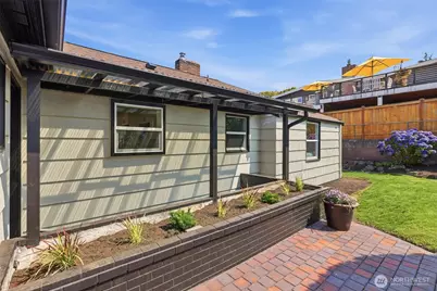 920 Maple Street, Edmonds, WA 98020 - Photo 38
