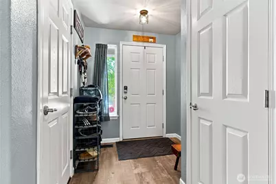 8112 Cantabella Court, Lacey, WA 98503 - Photo 4