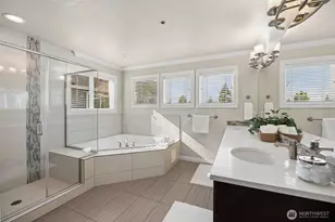 8821 SE 39th St, Mercer Island, WA 98040 - Photo 28