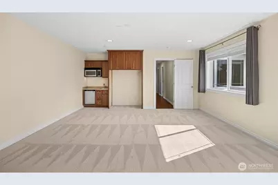 8821 SE 39th Street, Mercer Island, WA 98040 - Photo 18