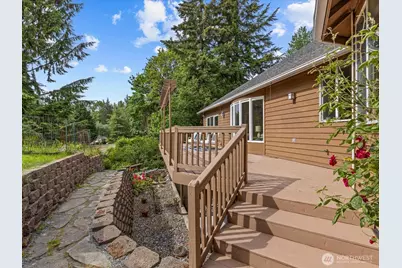 13718 58th Street SE, Snohomish, WA 98290 - Photo 18