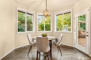 13718 58th St SE, Snohomish, WA 98290 - Photo 14