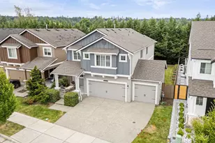 1210 29th St NW, Puyallup, WA 98371 - Photo 2