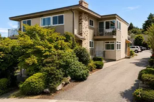 2707 W Jameson St, Seattle, WA 98199 - Photo 2