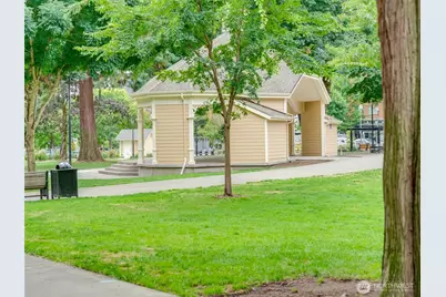 701 Columbia Street #414, Vancouver, WA 98660 - Photo 24