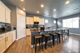 2131 186th St Ct E, Spanaway, WA 98387 - Photo 6