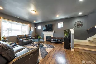 2131 186th St Ct E, Spanaway, WA 98387 - Photo 4