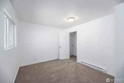 2104 W Spruce Street, Moses Lake, WA 98837 - Photo 16