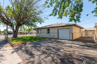 2104 W Spruce Street, Moses Lake, WA 98837 - Photo 38