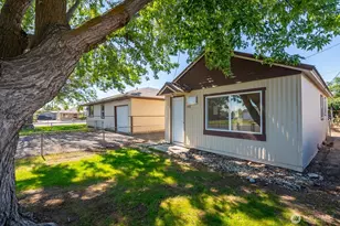 2104 W Spruce St, Moses Lake, WA 98837 - Photo 40
