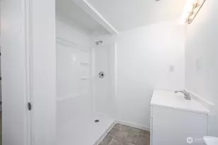 2104 W Spruce St, Moses Lake, WA 98837 - Photo 18
