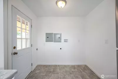 2104 W Spruce Street, Moses Lake, WA 98837 - Photo 12