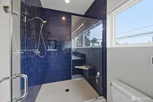 9007 Sand Point Way NE, Seattle, WA 98115 - Photo 10
