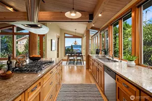 9418 SE 33rd St, Mercer Island, WA 98040 - Photo 12