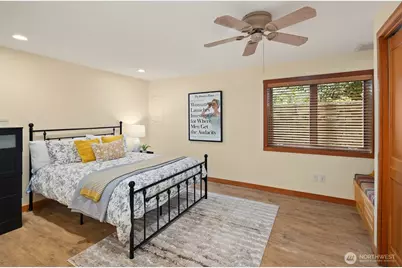 9418 SE 33rd Street, Mercer Island, WA 98040 - Photo 20