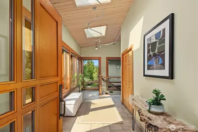 9418 SE 33rd Street, Mercer Island, WA 98040 - Photo 4