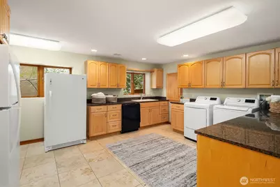 9418 SE 33rd Street, Mercer Island, WA 98040 - Photo 26