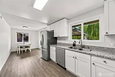 1008 13th Street SW, Puyallup, WA 98371 - Photo 10